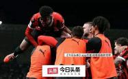 关于莱比锡重伤倒地，国米全队围拢祈祷，场面感人的信息